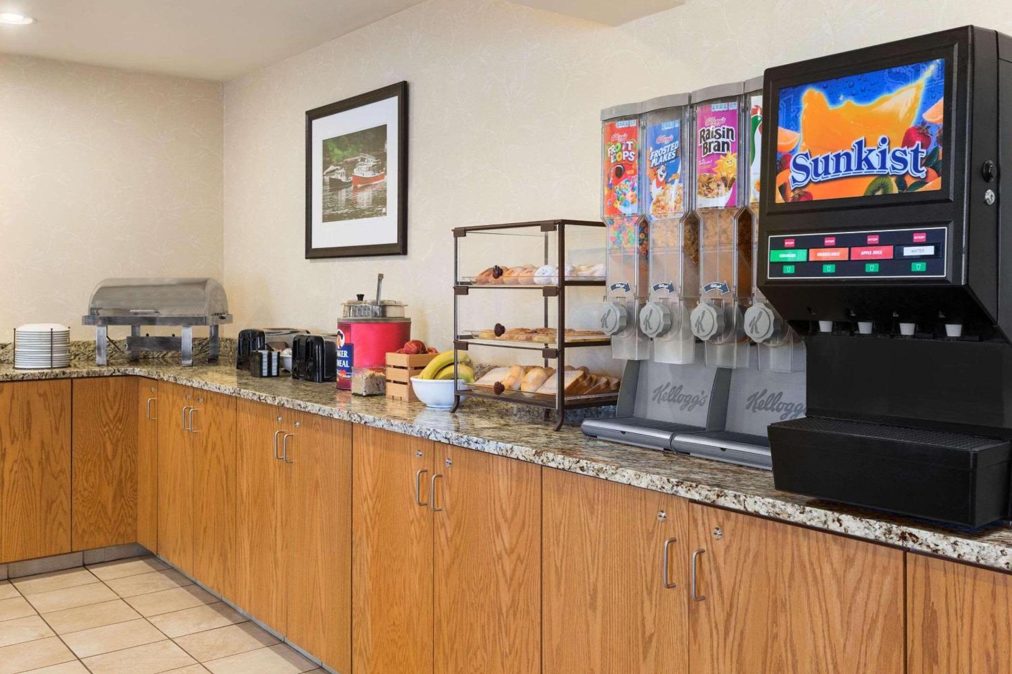 Country Inn & Suites By Radisson, Holland, Mi ภายนอก รูปภาพ