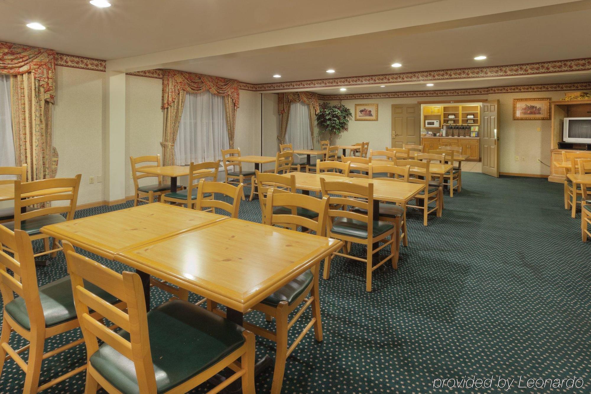 Country Inn & Suites By Radisson, Holland, Mi ภายนอก รูปภาพ