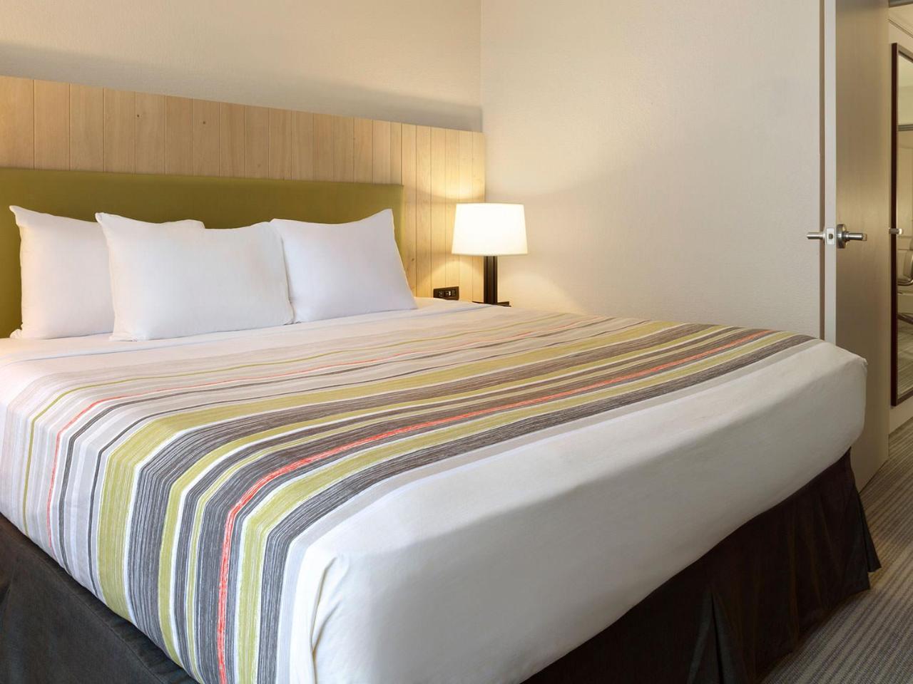 Country Inn & Suites By Radisson, Holland, Mi ภายนอก รูปภาพ